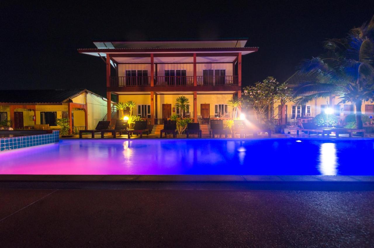 Sleep In Lanta Resort Ko Lanta Buitenkant foto